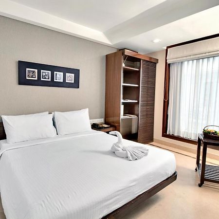 Hotel Casa Fortuna Калькутта Экстерьер фото