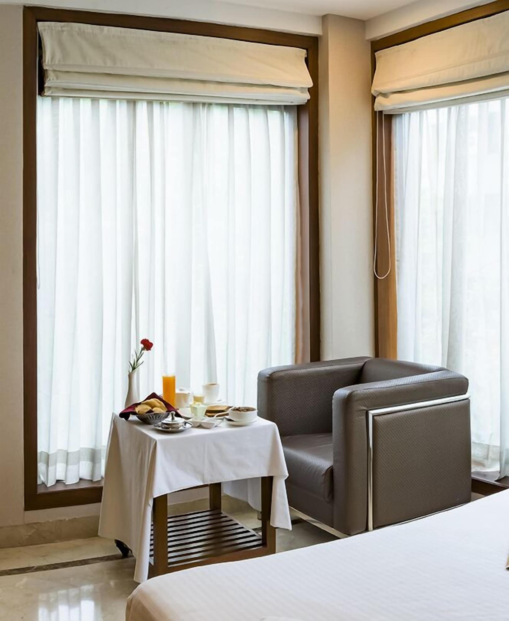 Hotel Casa Fortuna Калькутта Экстерьер фото