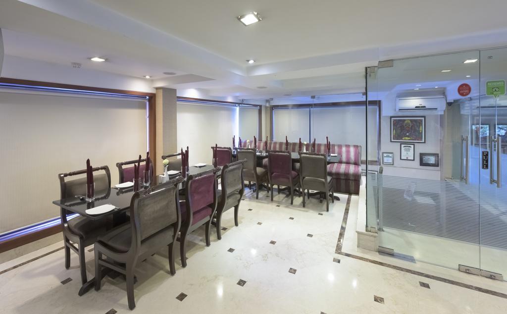 Hotel Casa Fortuna Калькутта Экстерьер фото
